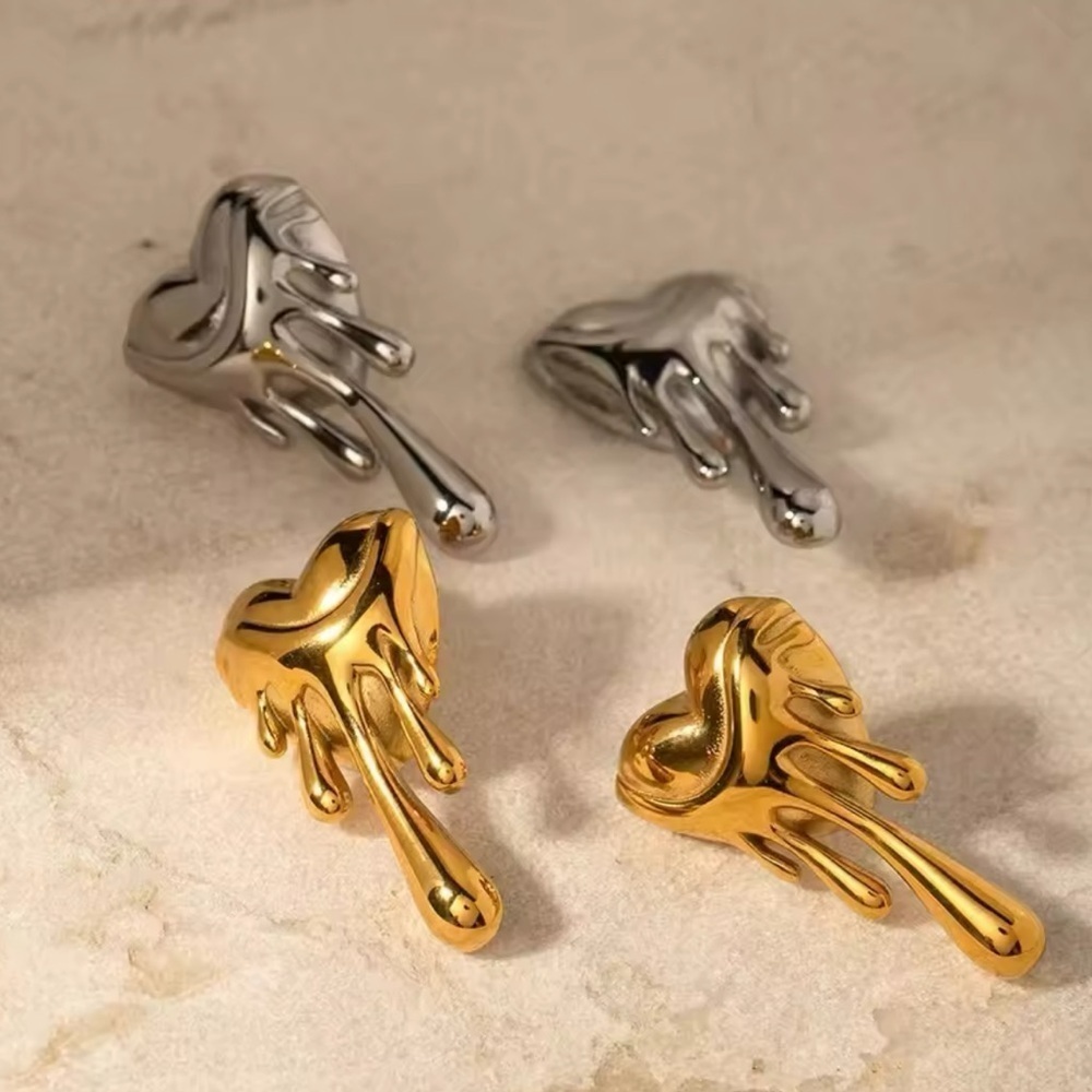 Meltdown Artistic Silver Heart Drip Earrings - Picture 5 of 15